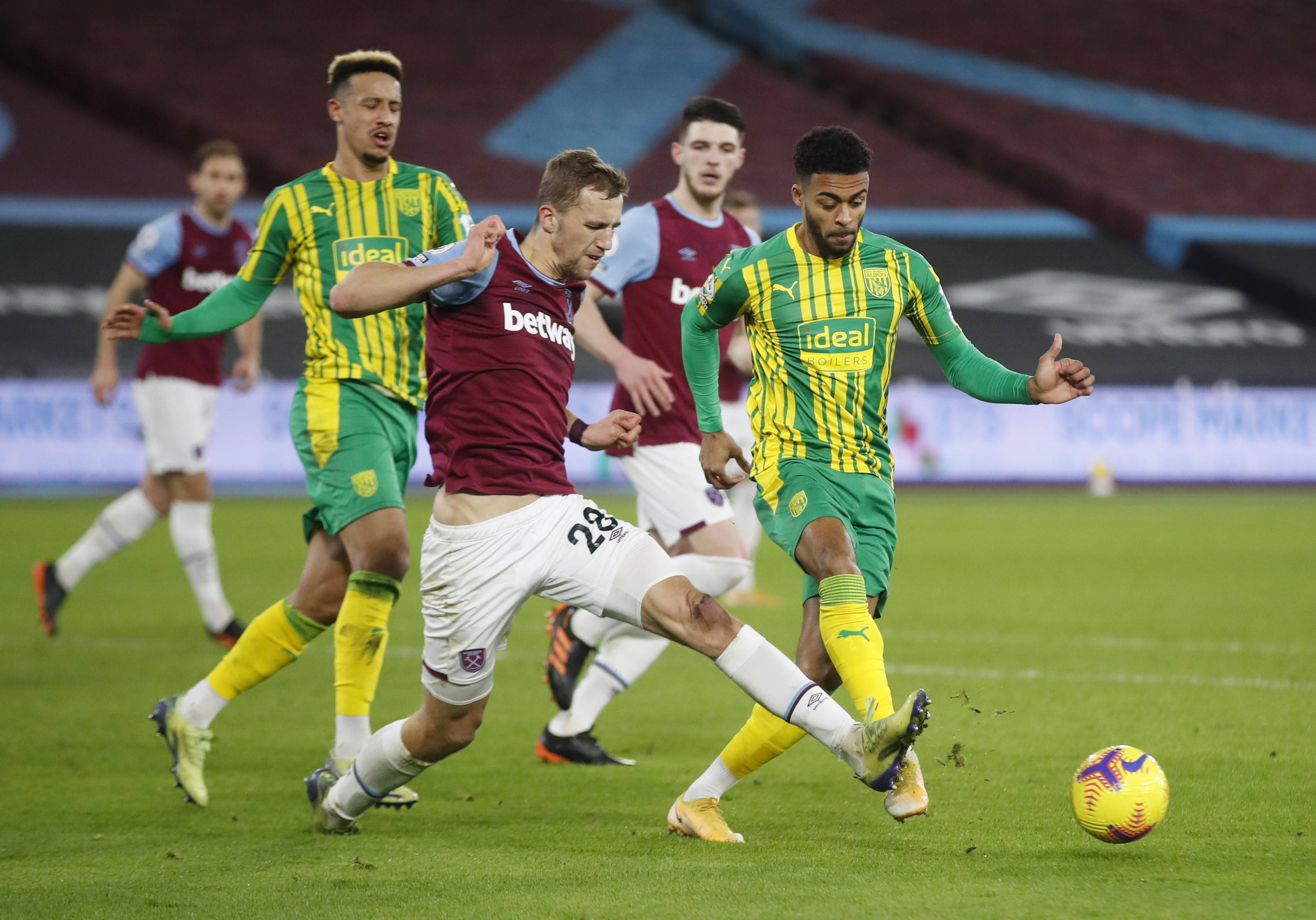 场上拥有极 场上拥有极